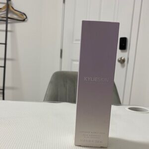 Kylie Skin Lavender Bubble Bath